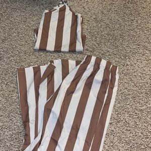 Worn once, 2 piece crop top & flare pants